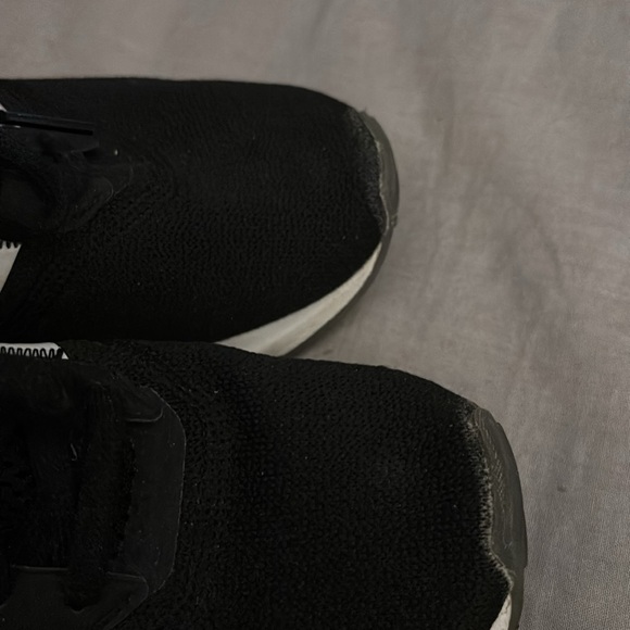 Adidas Swift Run Athletic Shoes women’s 7 - Picture 6 of 7